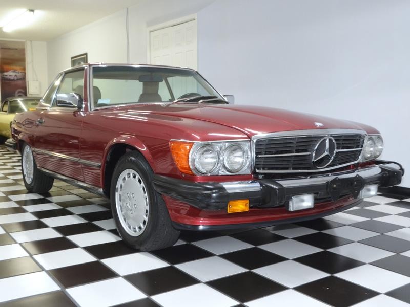 1989 Mercedes Benz 560 photo 2