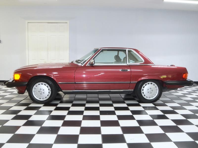 1989 Mercedes Benz 560 photo 5