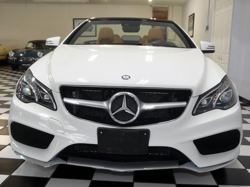2017 Mercedes Benz E 400 photo 3