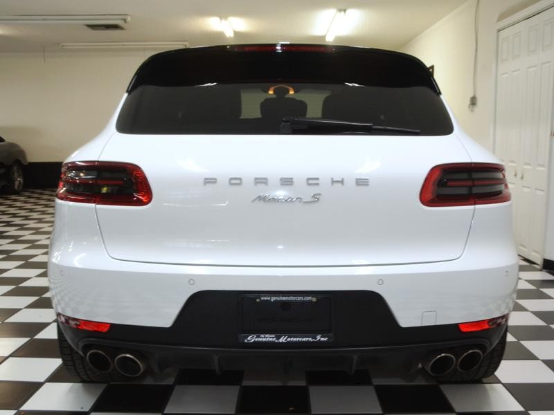 2016 PORSCHE MACAN S