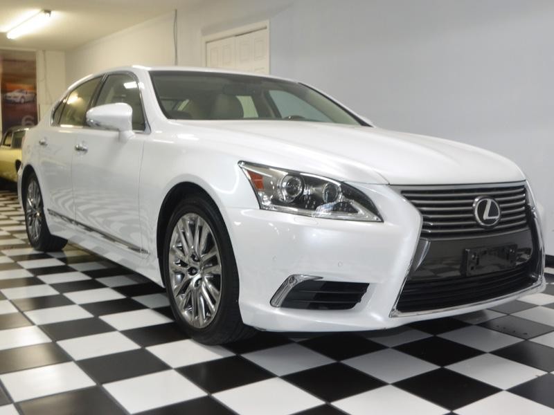 2017 LEXUS LS 460