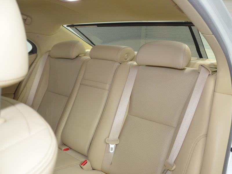 2017 LEXUS LS 460