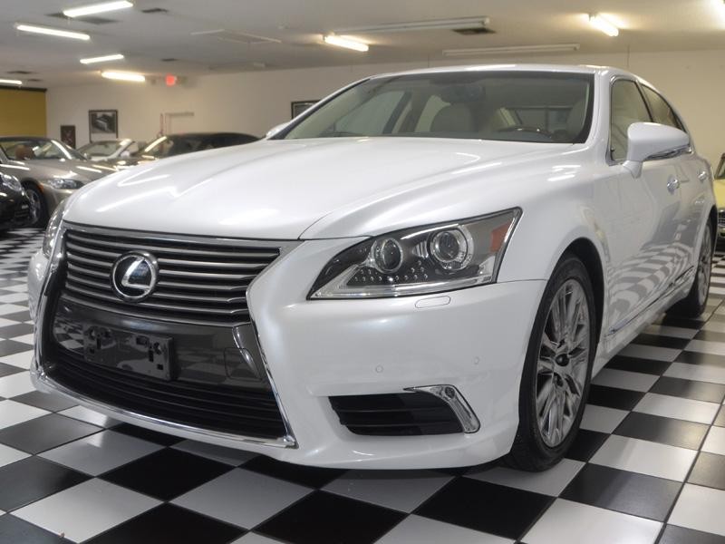 2017 LEXUS LS 460