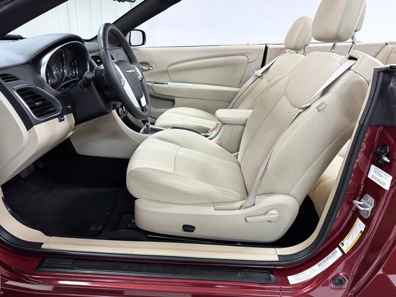 2013 CHRYSLER 200 TOURING