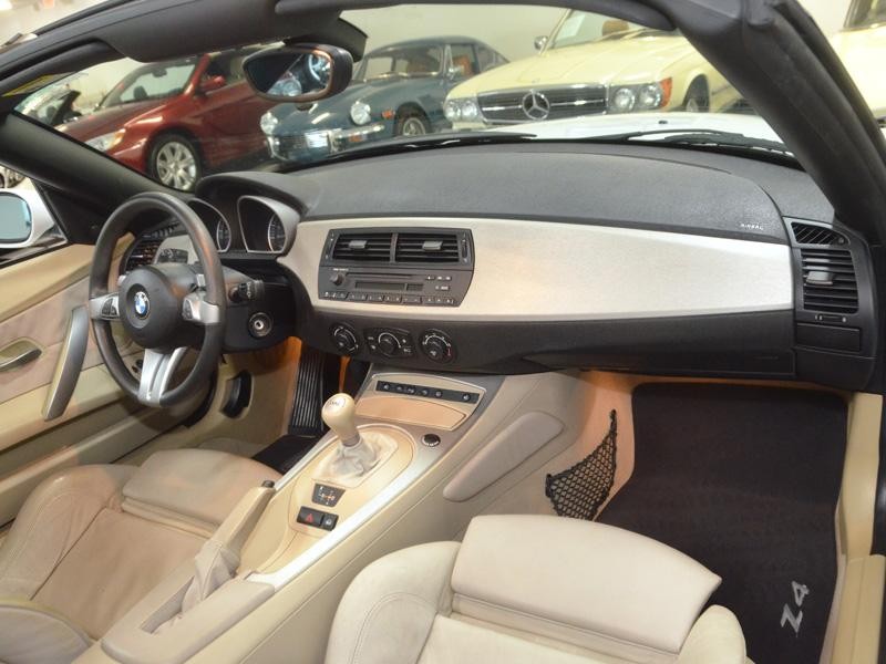 2005 BMW Z4 ROADSTER 3.0I