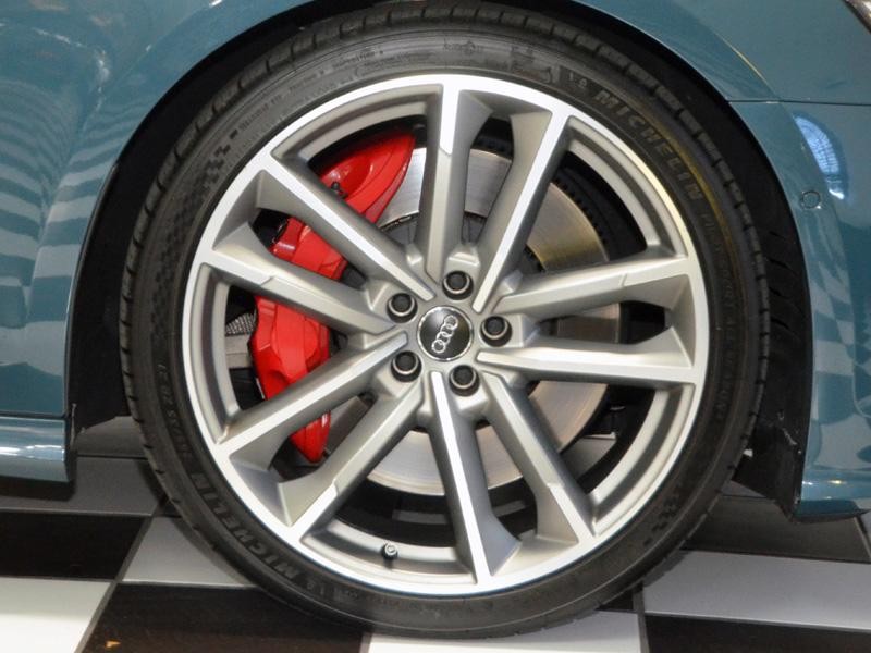 2020 AUDI S6 Premium Plus