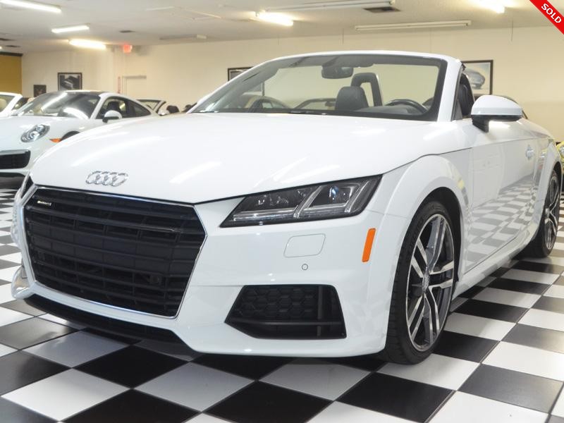 2019 AUDI TT ROADSTER Base