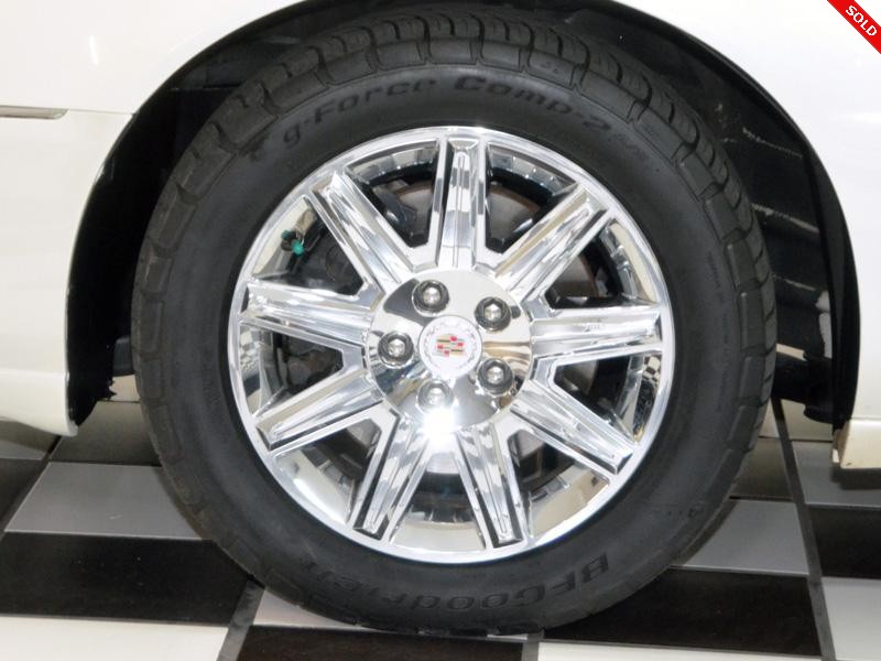 2011 CADILLAC DTS PREMIUM COLLECTION