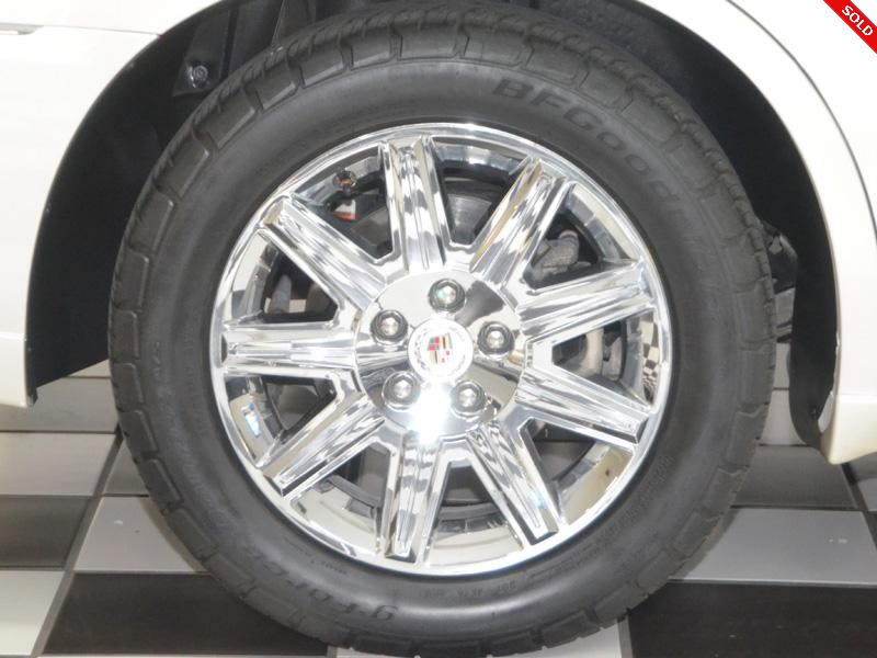 2011 CADILLAC DTS PREMIUM COLLECTION