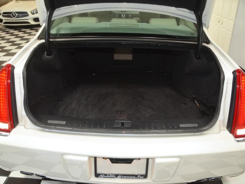 2011 CADILLAC DTS PREMIUM COLLECTION