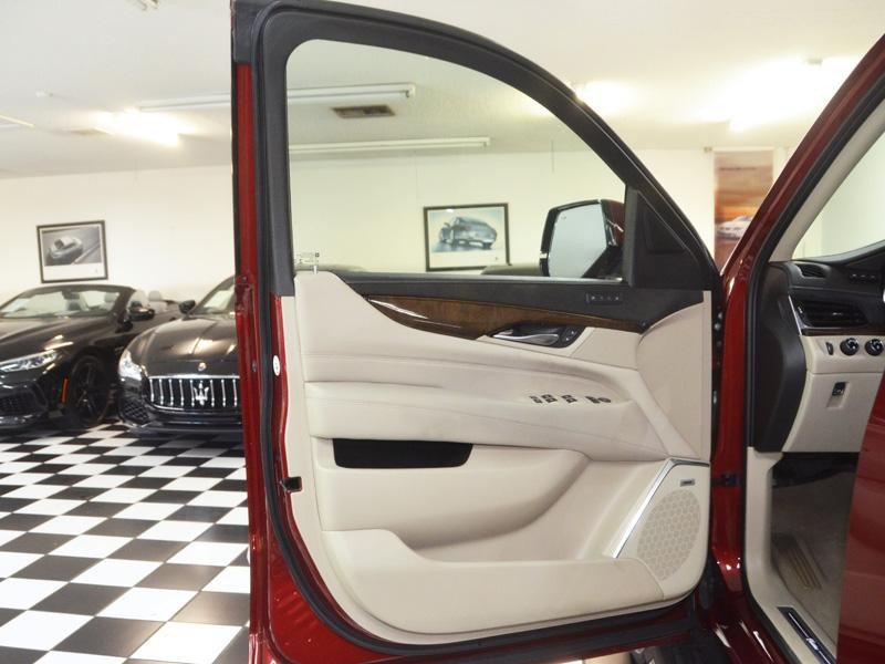 2019 CADILLAC ESCALADE PREMIUM LUXURY 4WD WITH / LPO