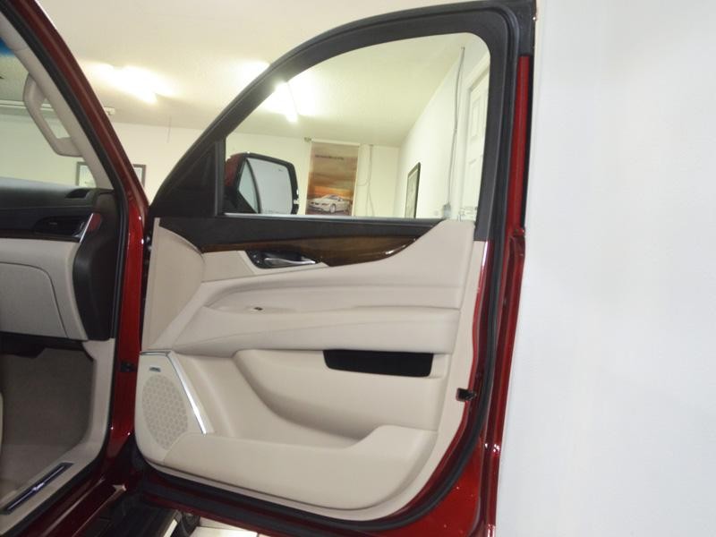 2019 CADILLAC ESCALADE PREMIUM LUXURY 4WD WITH / LPO