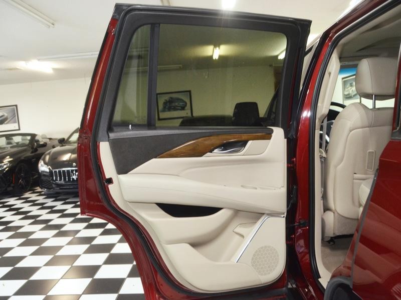 2019 CADILLAC ESCALADE PREMIUM LUXURY 4WD WITH / LPO